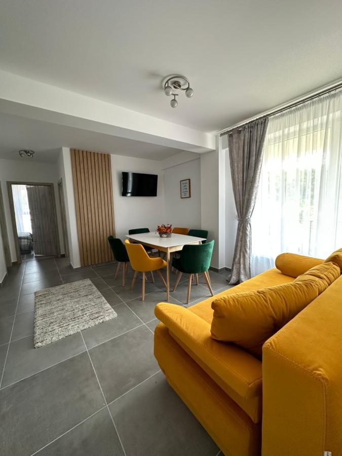 Arinis Apartment *