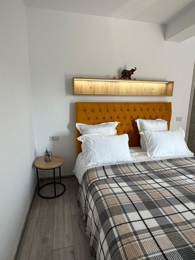 Apartment Arinis *