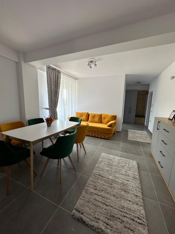 Arinis Apartment